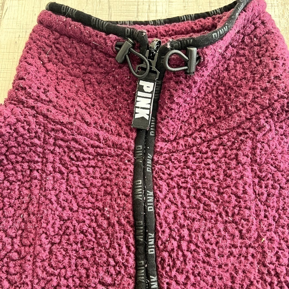 Pink by Victoria Secret Maroon Sherpa Quarter Zip Pull Over Jacket Size Small - Picture 4 of 12